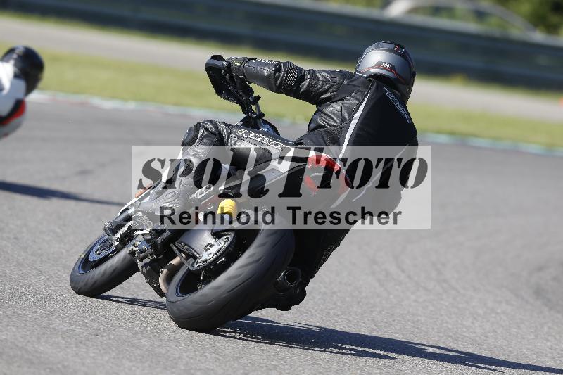 /Archiv-2024/56 10.08.2024 Plüss Moto Sport ADR/Freies Fahren/007